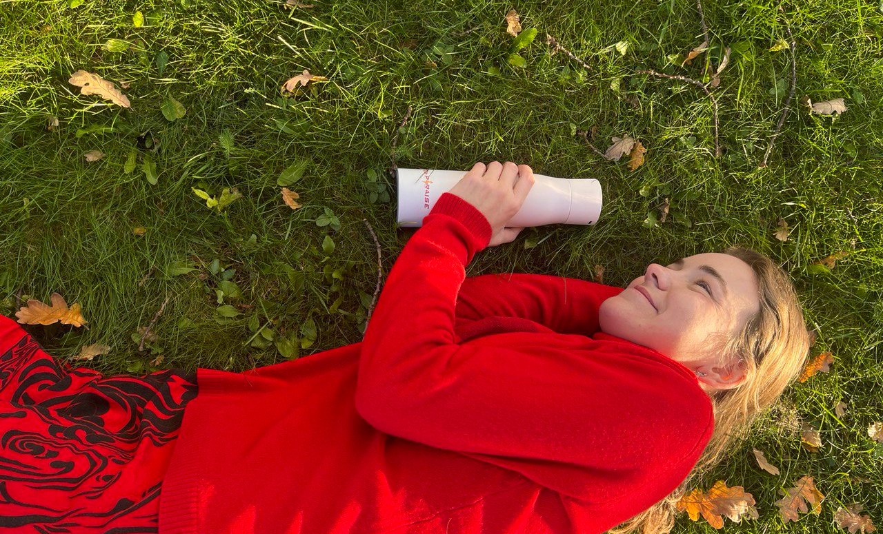 Self-Cleaning Smart Water Bottle